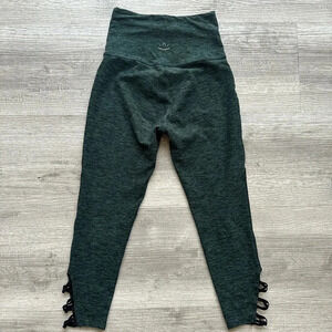 Beyond yoga Capri leggings Sz Xs super soft high waist
